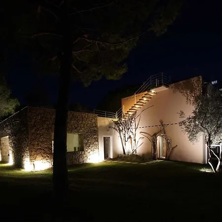 Maison d'hôtes Is Arenas Private Golf Foresterie - Unlimited Golf Included 5*