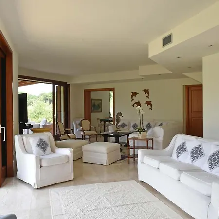 Maison d'hôtes Is Arenas Private Golf Foresterie - Unlimited Golf Included 5*